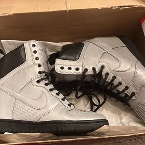 Never used Womens Dunk Sky